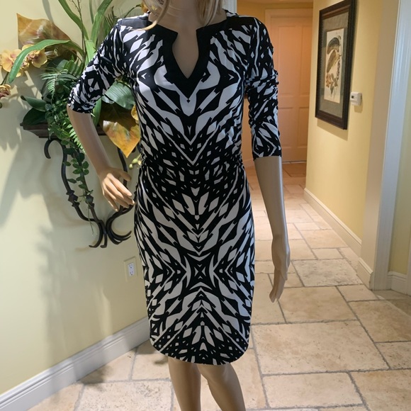Boston proper size 2 stretchy dress - Picture 2 of 4